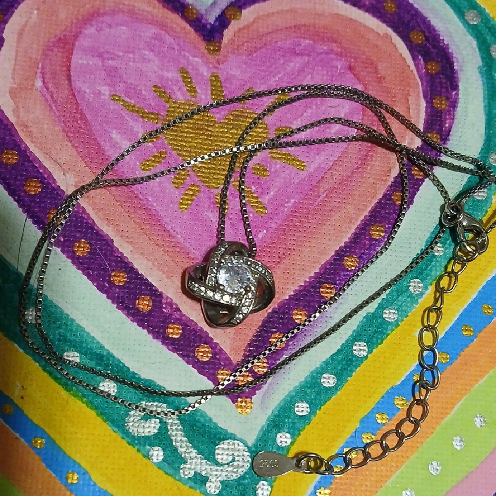 Elegant Silver Necklace with Crystal Pendant